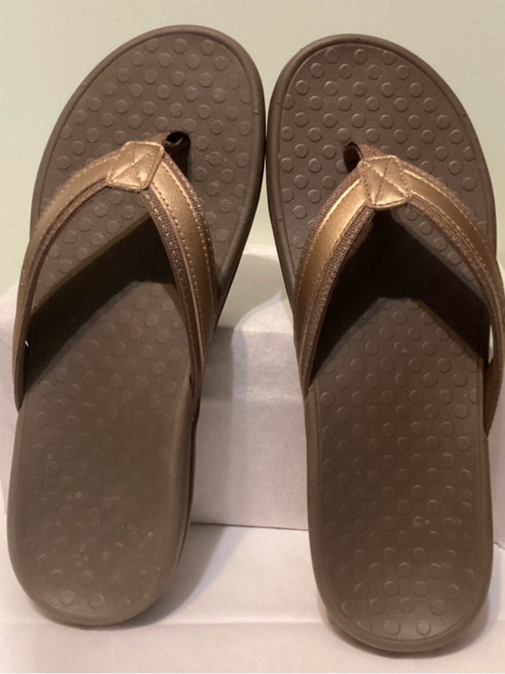 Vionic Tide 11 Bronze Metallic Sandals